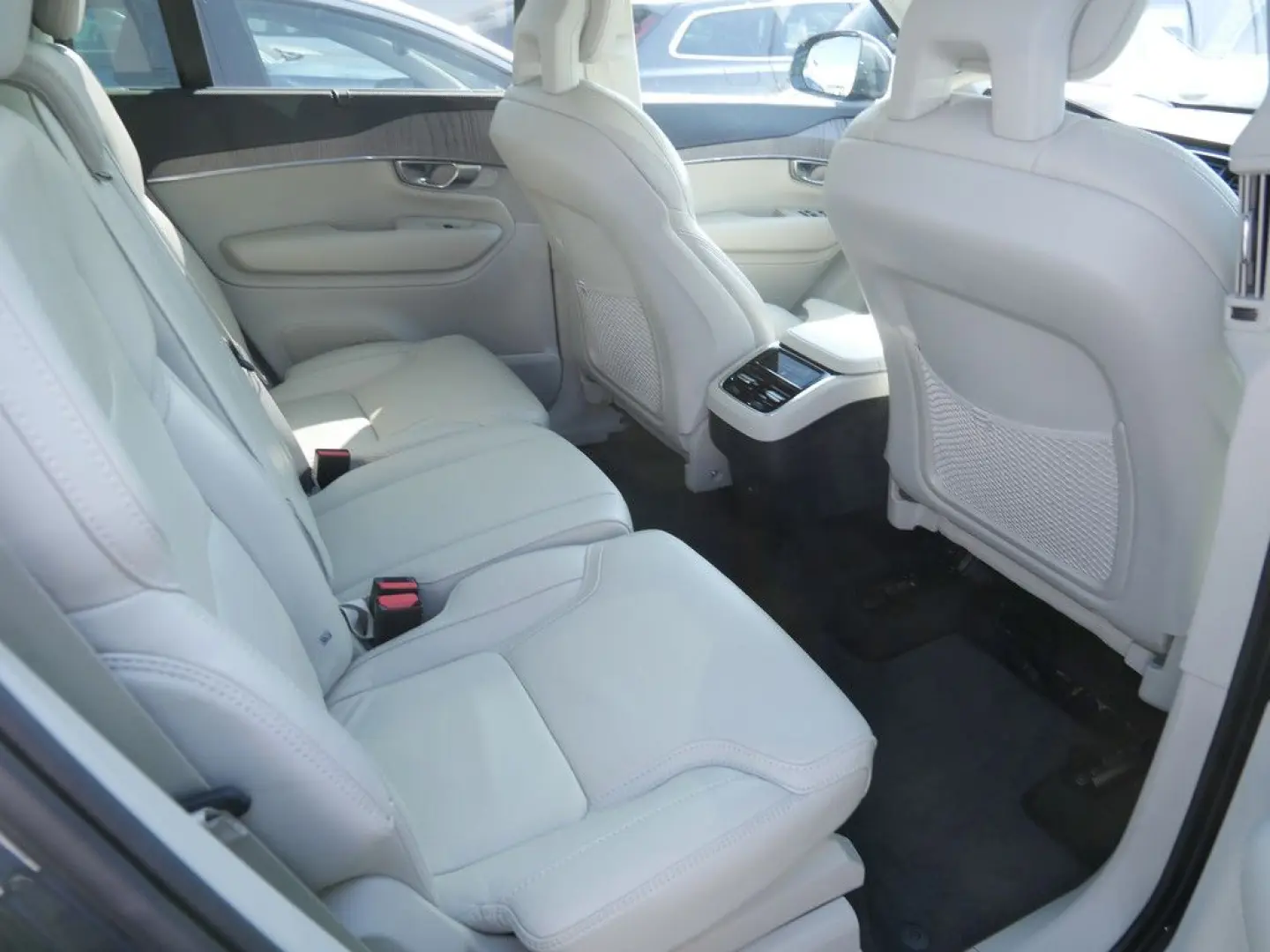 XC90 D5 Inscription AWD ACC HUD LED PANO 360°