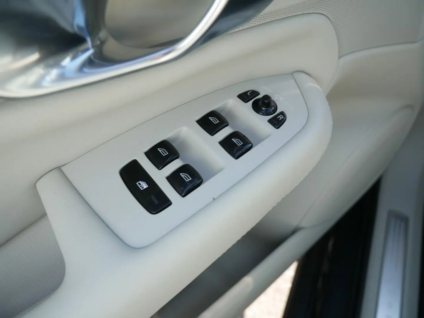 XC90 D5 Inscription AWD ACC HUD LED PANO 360°