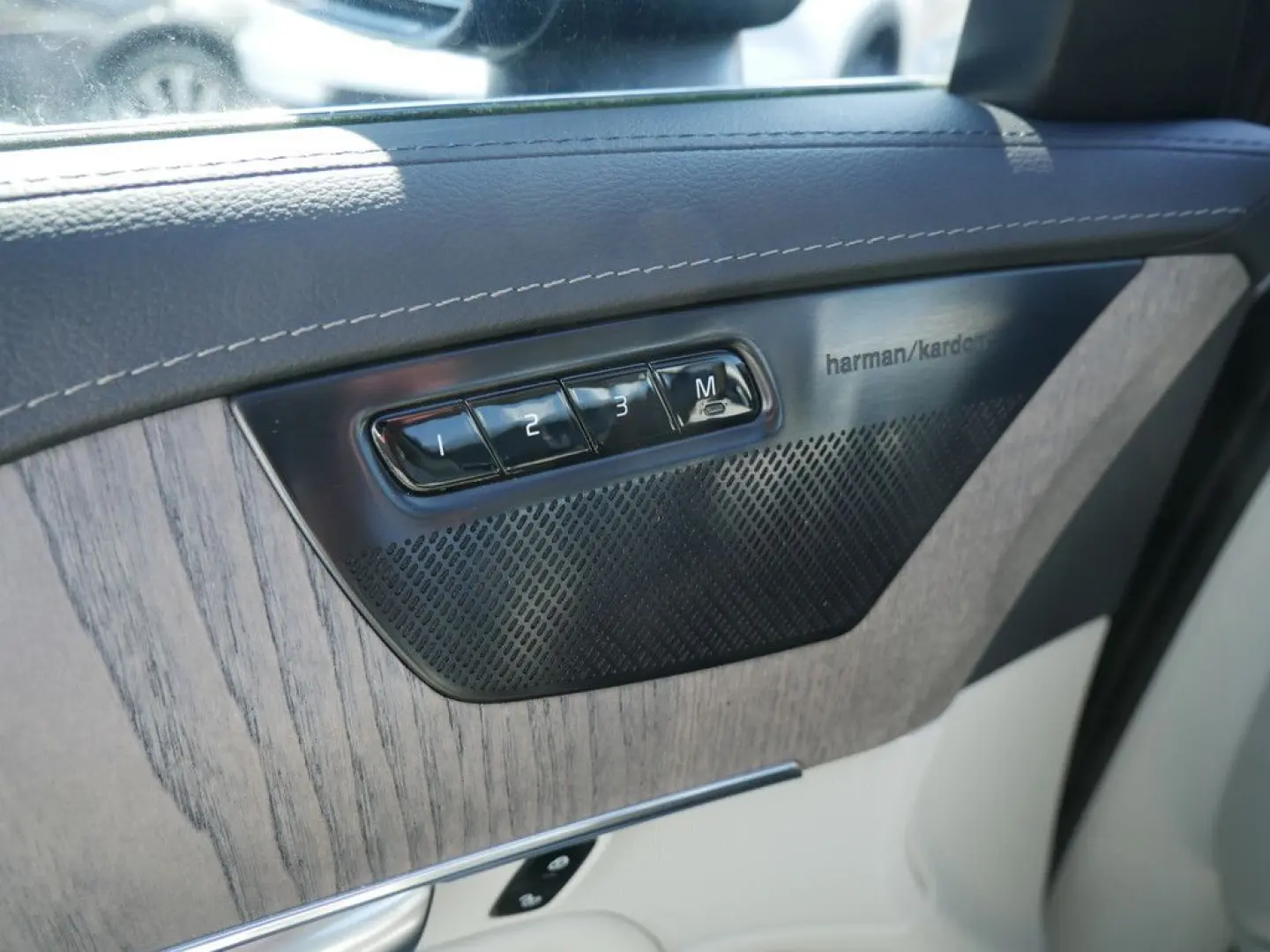 XC90 D5 Inscription AWD ACC HUD LED PANO 360°