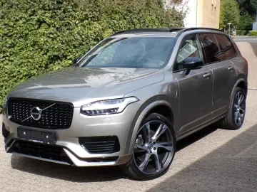 XC90 T8 R Design Pano Luft 360 HUD 22Z H&K 7.S
