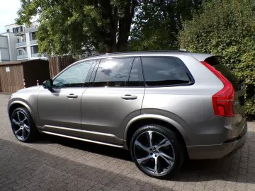 XC90 T8