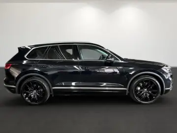 Touareg Elegance 4M TSI eHybrid PANO AHK RFK IQ.