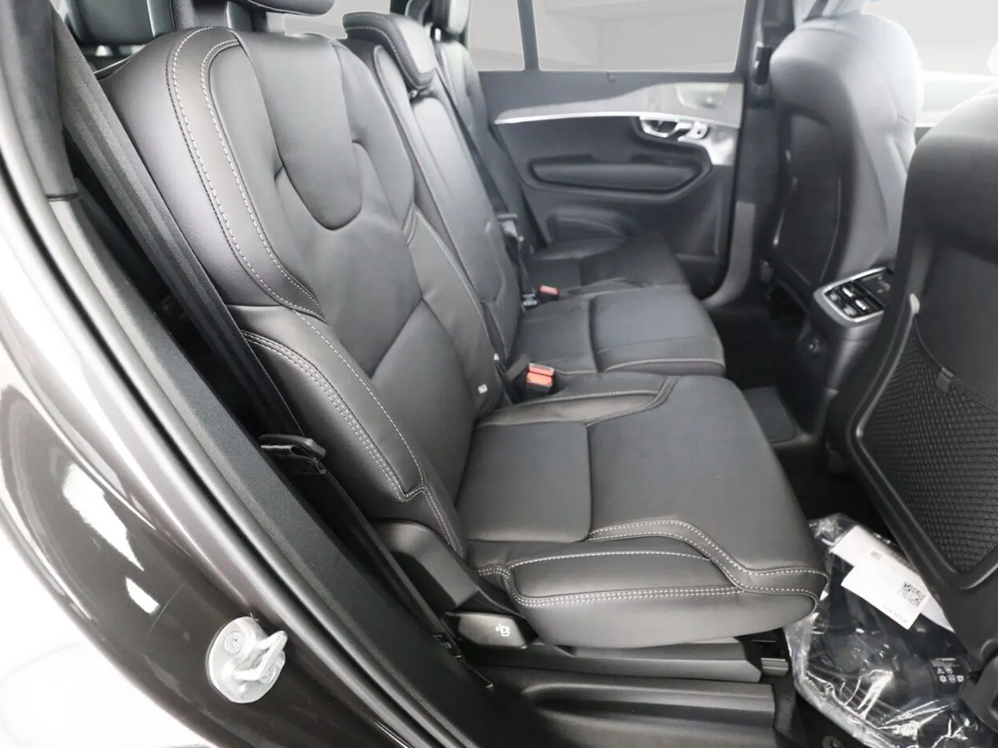XC90 Ultra Dark Plug-In Hybrid AWD T8 Twin Engin