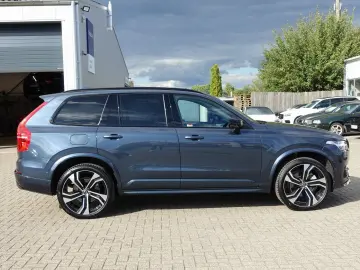 XC90 Ultra Dark T8 AWD Plug-in Hybrid PANO/B&W