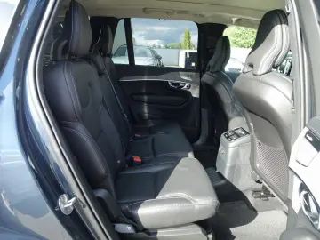 XC90 Ultra Dark T8 AWD Plug-in Hybrid PANO/B&W