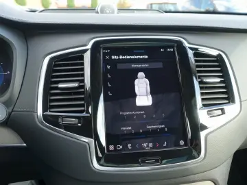 XC90 Ultra Dark T8 AWD Plug-in Hybrid PANO/B&W