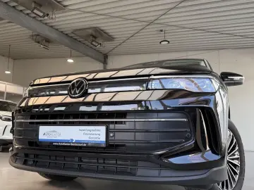 Tiguan Life Design Autom.. *LED *ACC *Navi *AHK