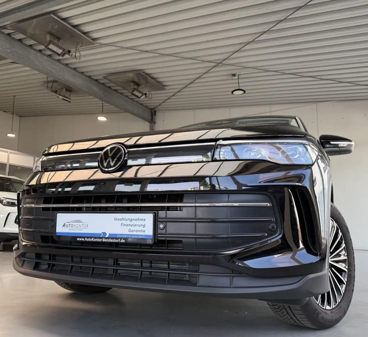 Tiguan Life Design Autom.. *LED *ACC *Navi *AHK