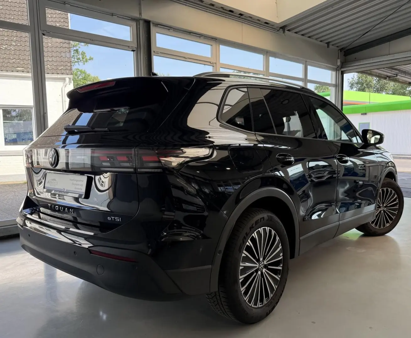 Tiguan Life Design Autom.. *LED *ACC *Navi *AHK