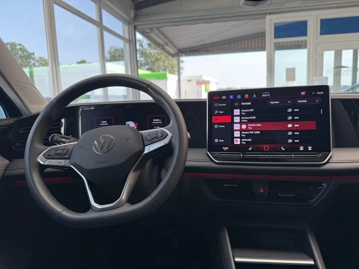 Tiguan Life Design Autom.. *LED *ACC *Navi *AHK