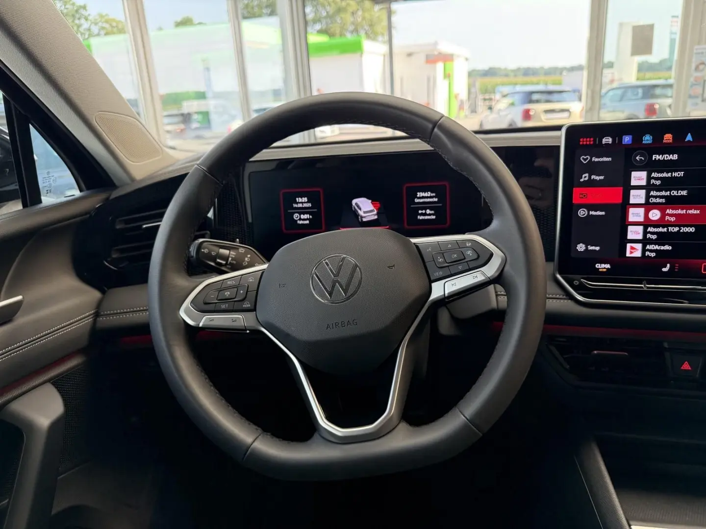 Tiguan Life Design Autom.. *LED *ACC *Navi *AHK