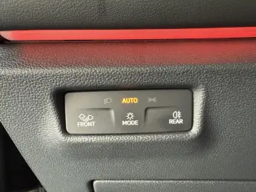 Tiguan Life Design Autom.. *LED *ACC *Navi *AHK