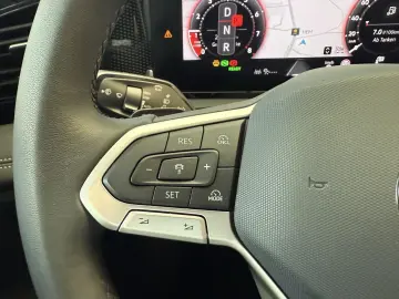 Tiguan Life Design Autom.. *LED *ACC *Navi *AHK