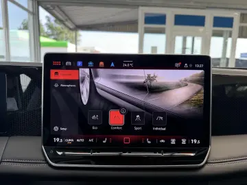 Tiguan Life Design Autom.. *LED *ACC *Navi *AHK
