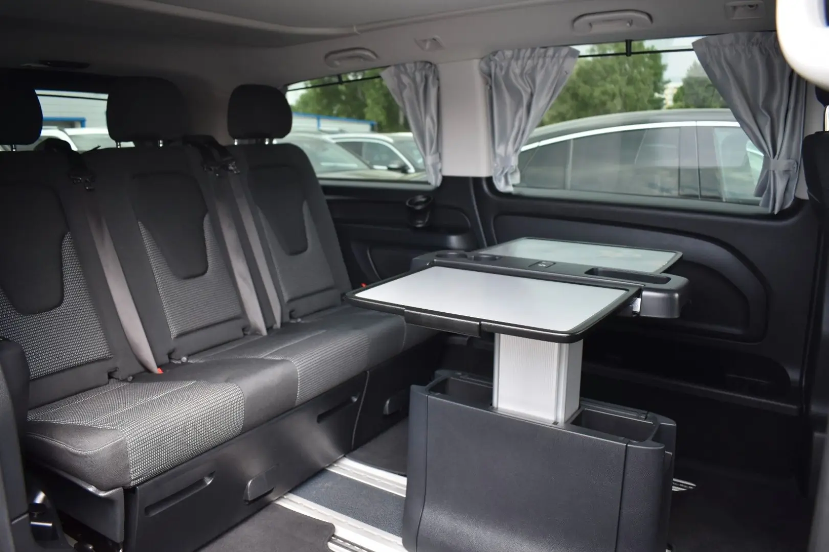 V 250 CDI LANG MARCO POLO TISCH-PAKET NAVI AHK