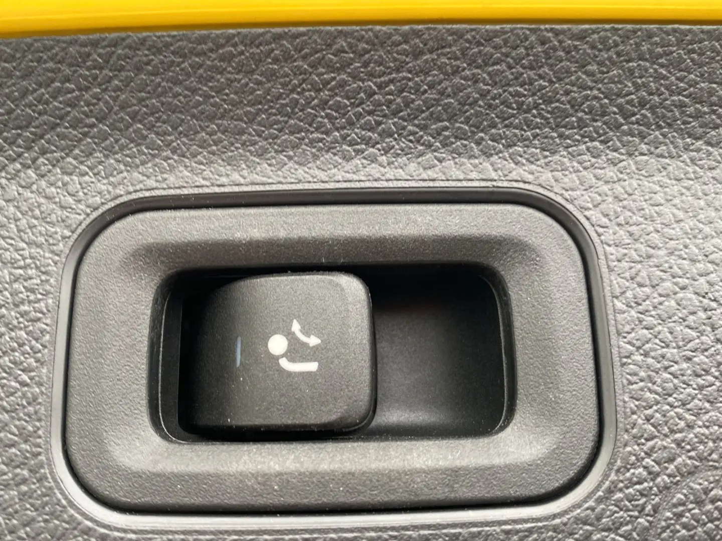 A 45 AMG 4Ma Alcantara*LED*DAB*18*DigTacho