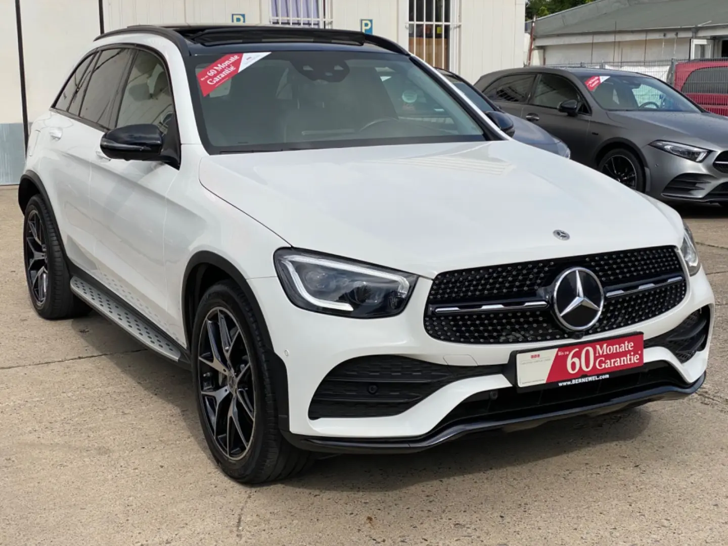 GLC400 AMG 4M_Pano_HuD_Memory_Burmester_