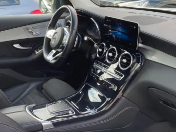 GLC400 AMG 4M_Pano_HuD_Memory_Burmester_