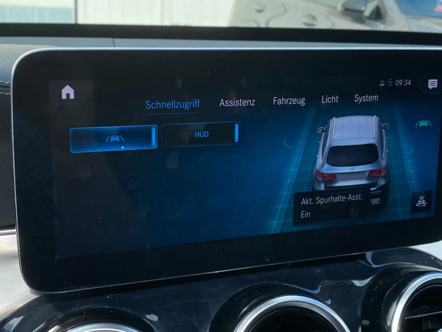 GLC400 AMG 4M_Pano_HuD_Memory_Burmester_