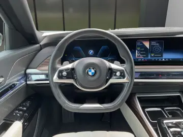 740d xDrive /360/Bowers/Massage/Ventilation