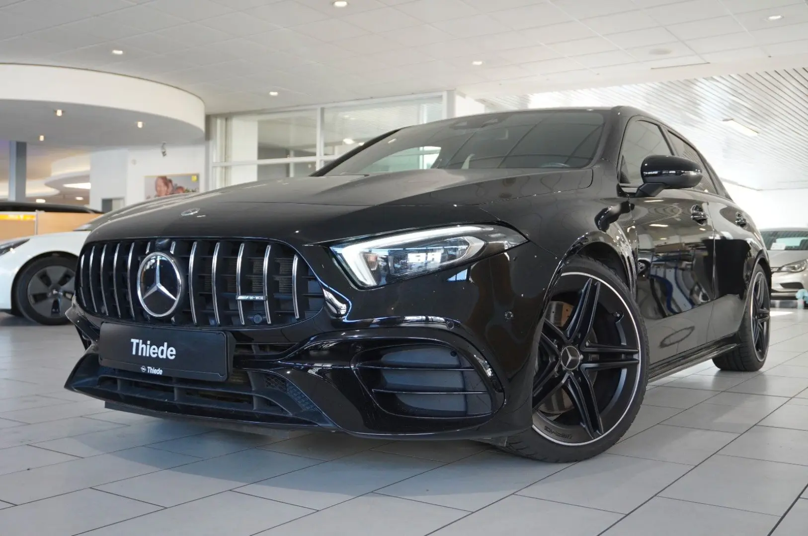 A 45 AMG 4MATIC 8G-DCT NAVI/LED/KAMERA/BURM./DAB