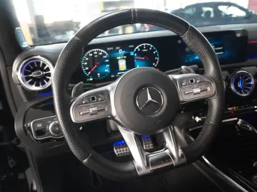 A 45 AMG 4MATIC 8G-DCT NAVI/LED/KAMERA/BURM./DAB