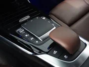 A 45 AMG 4MATIC 8G-DCT NAVI/LED/KAMERA/BURM./DAB
