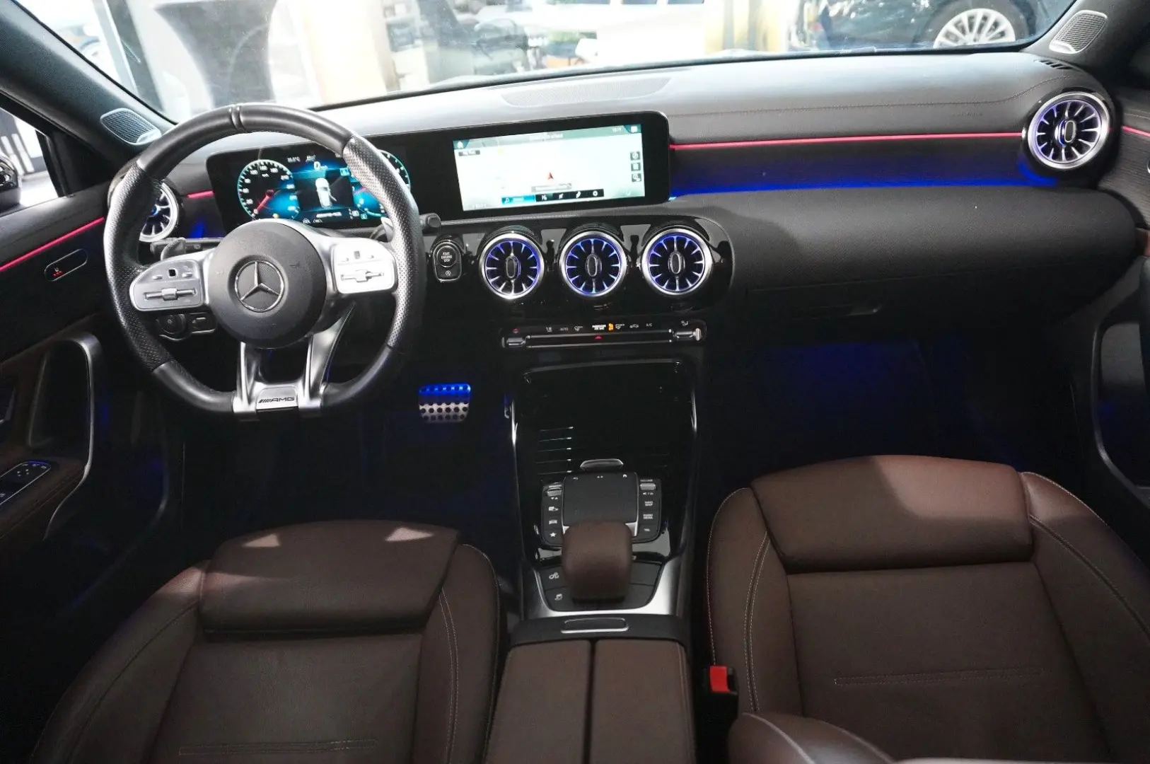 A 45 AMG 4MATIC 8G-DCT NAVI/LED/KAMERA/BURM./DAB