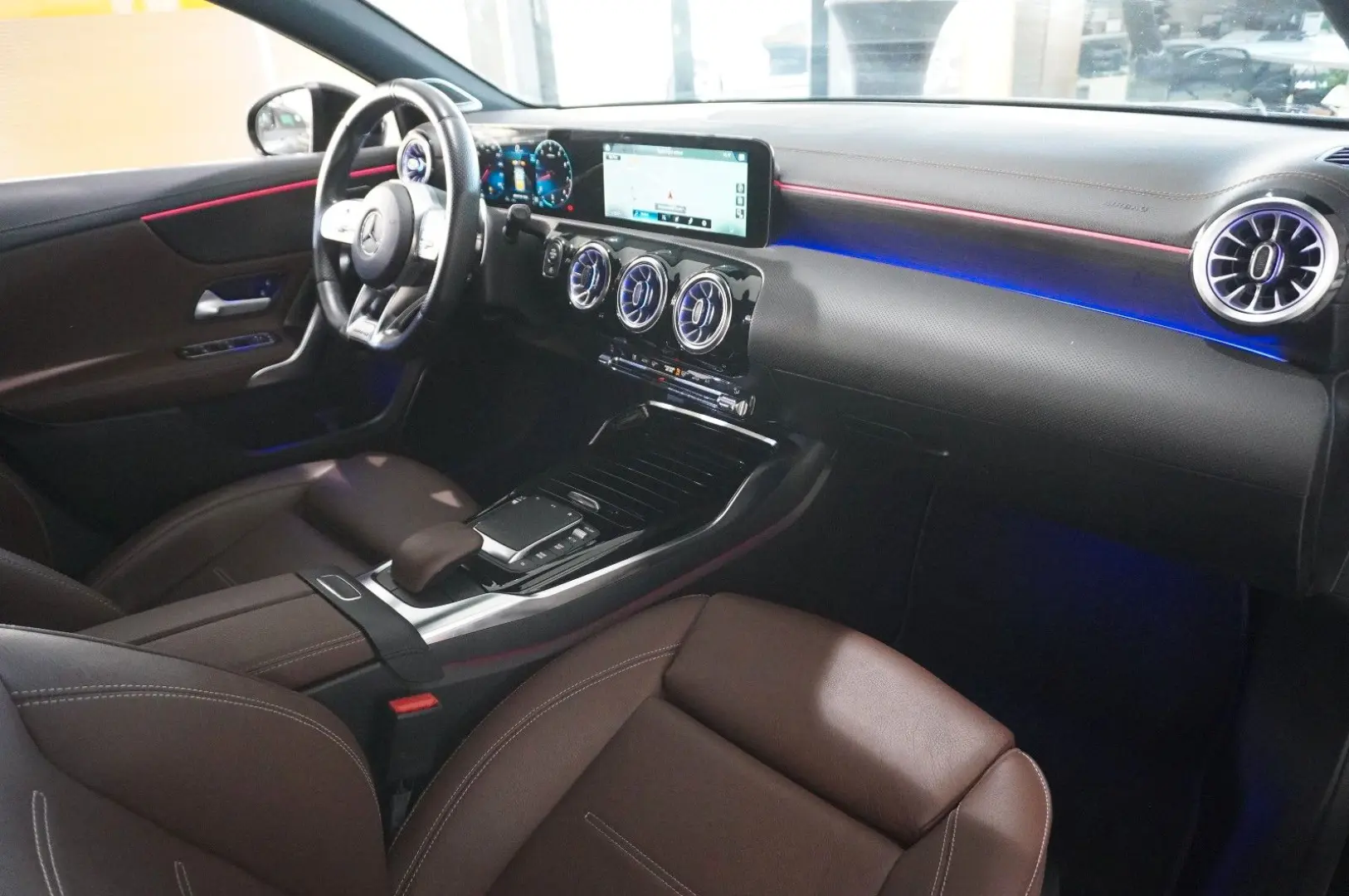 A 45 AMG 4MATIC 8G-DCT NAVI/LED/KAMERA/BURM./DAB