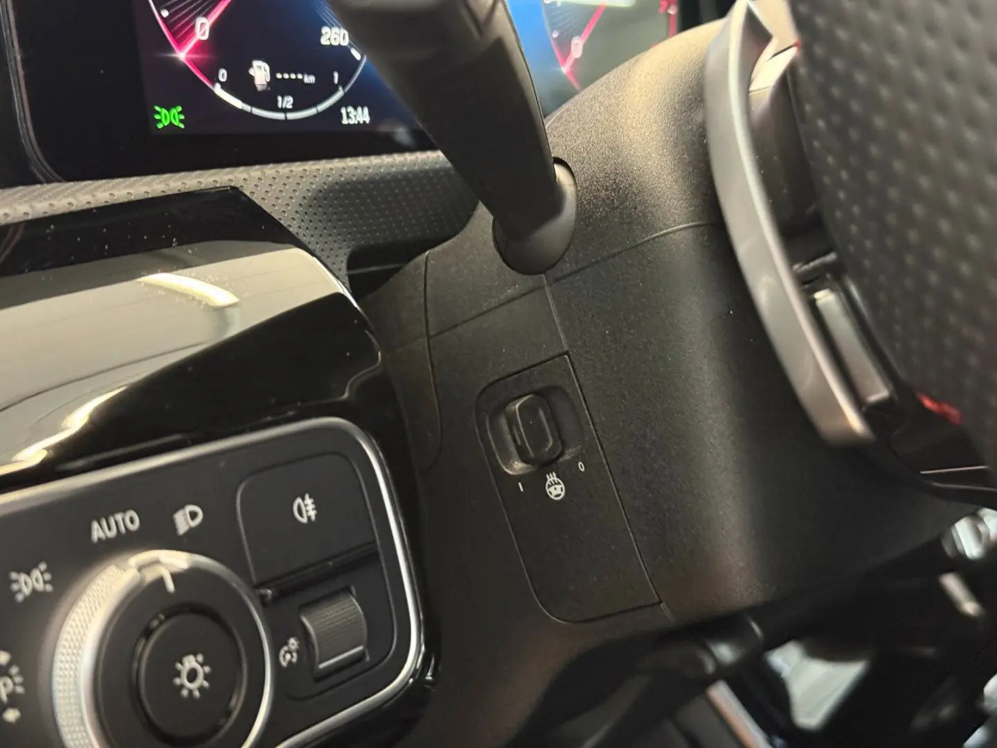 CLA 200 AMG +LED+NAVI+DAB+DISTRONIC+Totwinkel+
