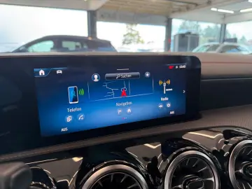 CLA 200 AMG +LED+NAVI+DAB+DISTRONIC+Totwinkel+