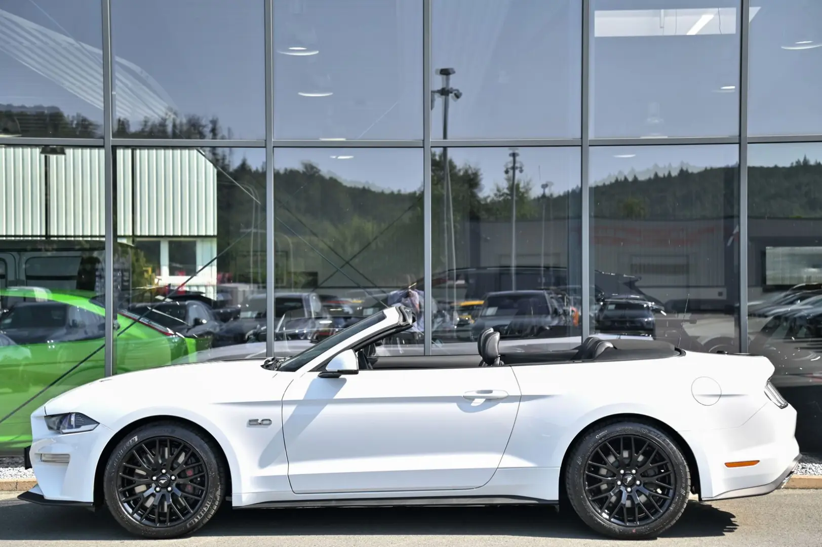 Mustang Cabrio 5.0 Ti-VCT V8 GT *Carbon-Styling*