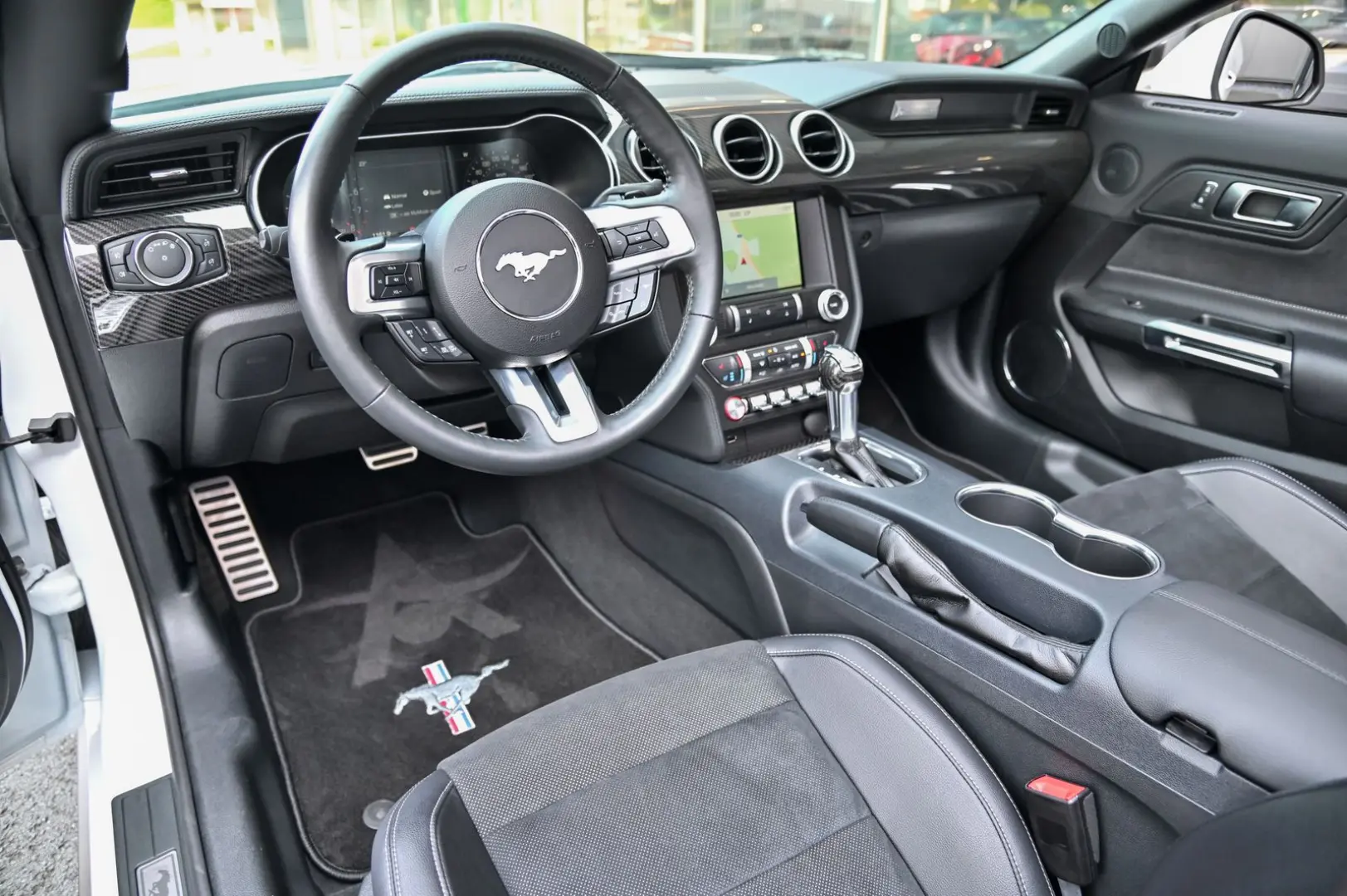 Mustang Cabrio 5.0 Ti-VCT V8 GT *Carbon-Styling*