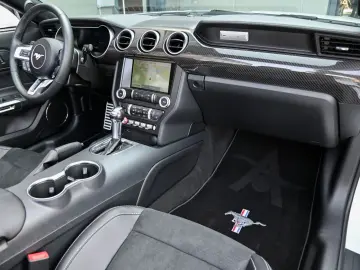 Mustang Cabrio 5.0 Ti-VCT V8 GT *Carbon-Styling*