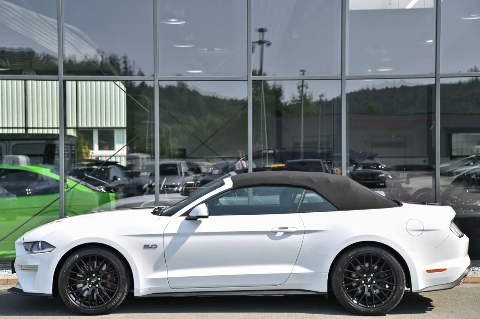Mustang Cabrio 5.0 Ti-VCT V8 GT *Carbon-Styling*