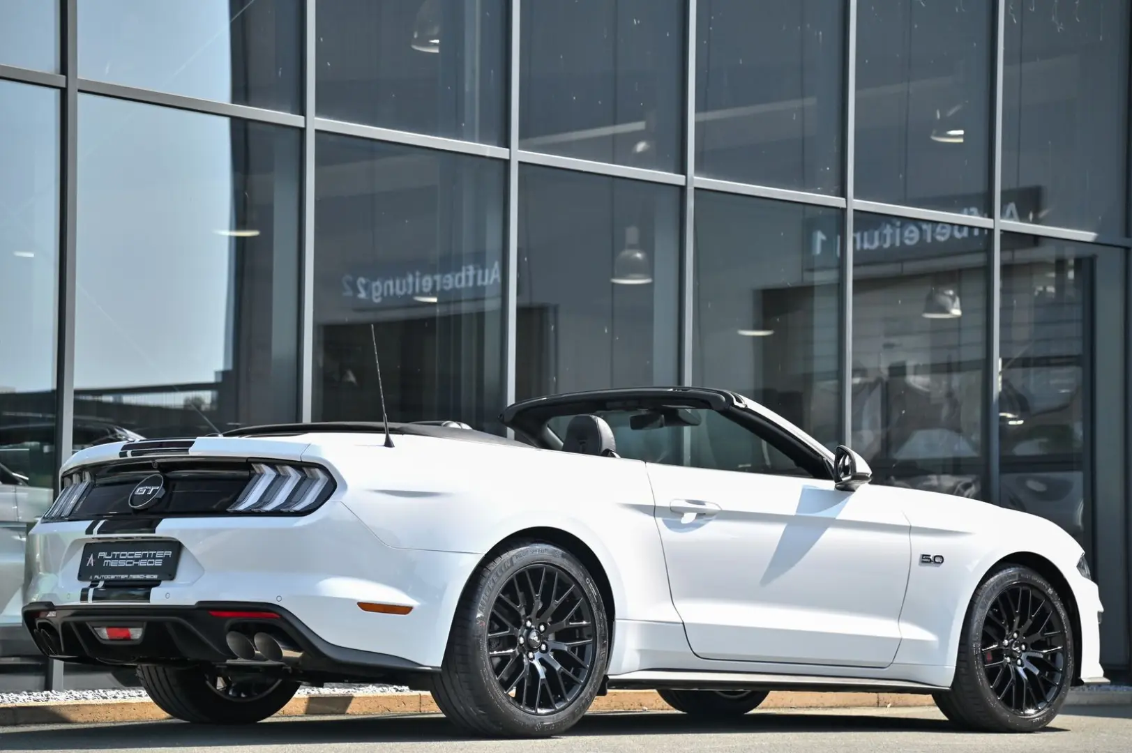Mustang Cabrio 5.0 Ti-VCT V8 GT *Carbon-Styling*