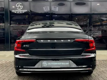 S90 Lim. Core Recharge Plug-In Hybrid AWD