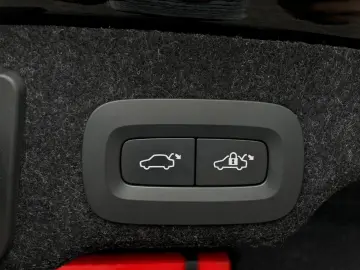 S90 Lim. Core Recharge Plug-In Hybrid AWD