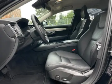 S90 Lim. Core Recharge Plug-In Hybrid AWD
