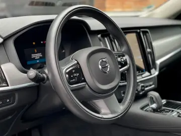 S90 Lim. Core Recharge Plug-In Hybrid AWD