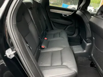 S90 Lim. Core Recharge Plug-In Hybrid AWD