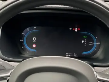 S90 Lim. Core Recharge Plug-In Hybrid AWD