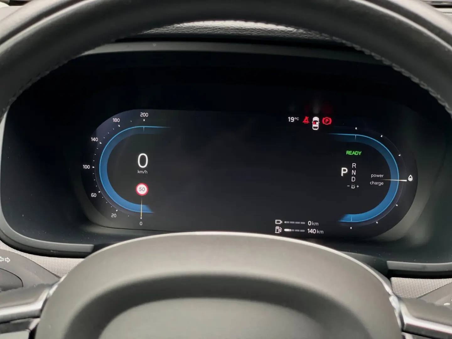 S90 Lim. Core Recharge Plug-In Hybrid AWD