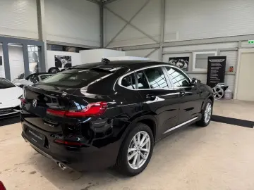 X4 xDrive20d Advantage/AHK/Pano/Keyless/2.Hd