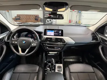 X4 xDrive20d Advantage/AHK/Pano/Keyless/2.Hd