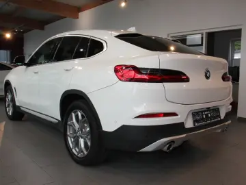 X4 xDrive 20d xLine 1.Hand Head-Up LED DAB Navi