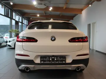 X4 xDrive 20d xLine 1.Hand Head-Up LED DAB Navi