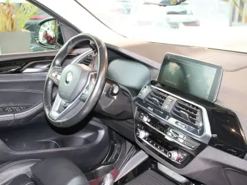 X4 xDrive 20d xLine 1.Hand Head-Up LED DAB Navi