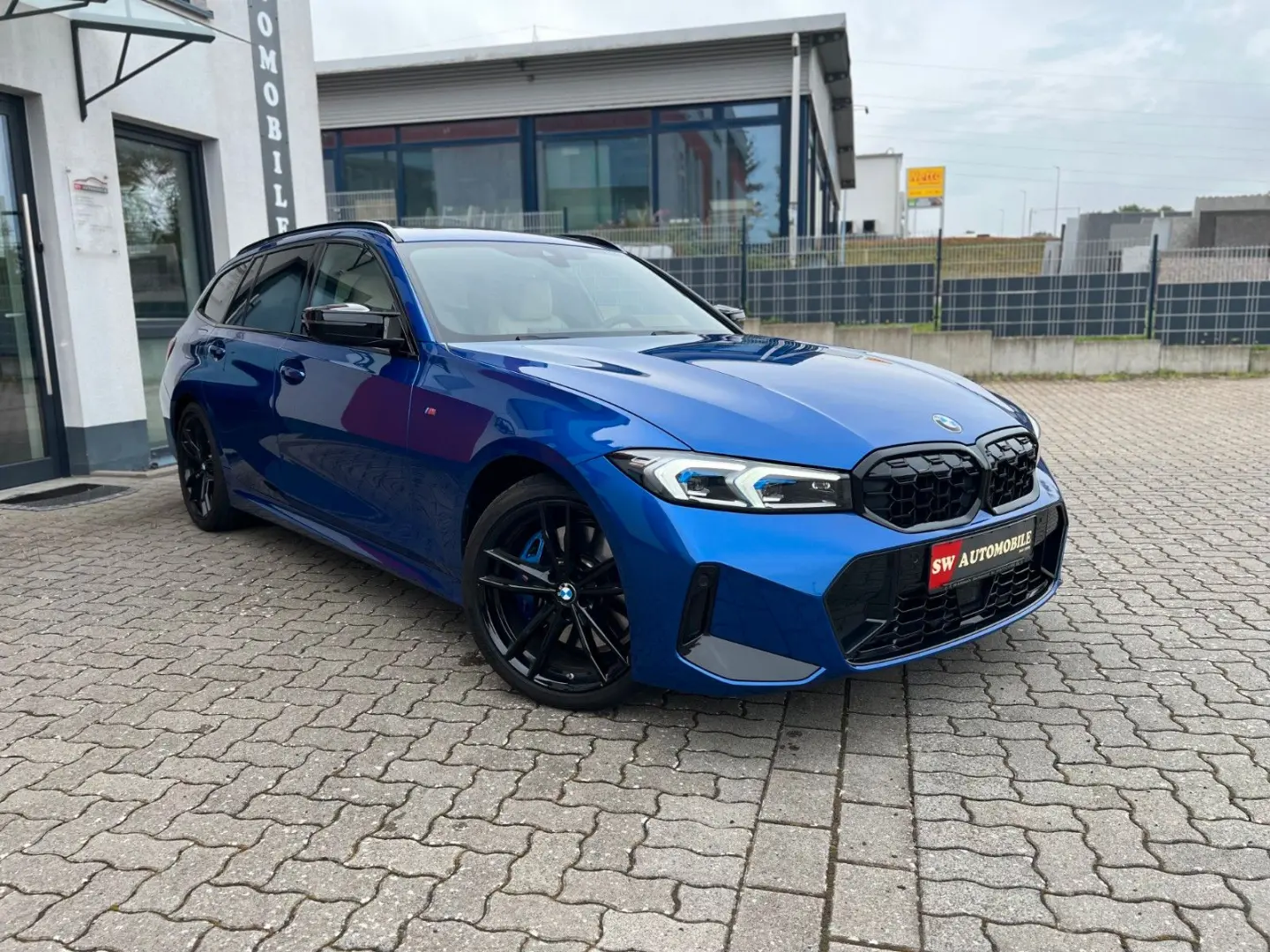 M340i xDrive Touring +HUP+PANO+ACC+MEMORY+