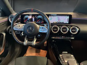 AMG CLA 45 S 4M+ Night+Kamera+Pano+Distronic+SHZ